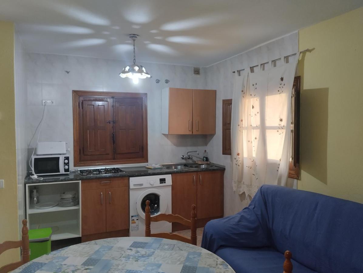 Apartamentos Condado De Miranda ミランダ・デル・カスタニャル エクステリア 写真